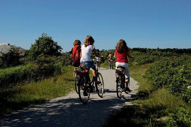 Radtour im Naherholungsgebiet "De Vleijen" in Nes  